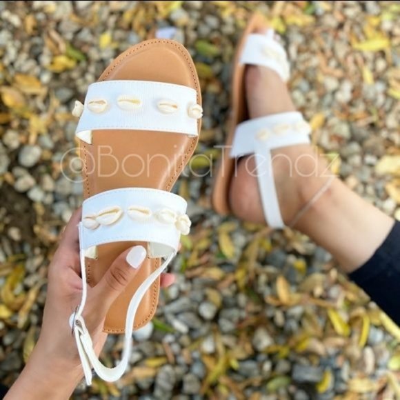 ✨NEW -Sea Shell White Double Strap Sandals-SIZE 7-NEW - Picture 4 of 4